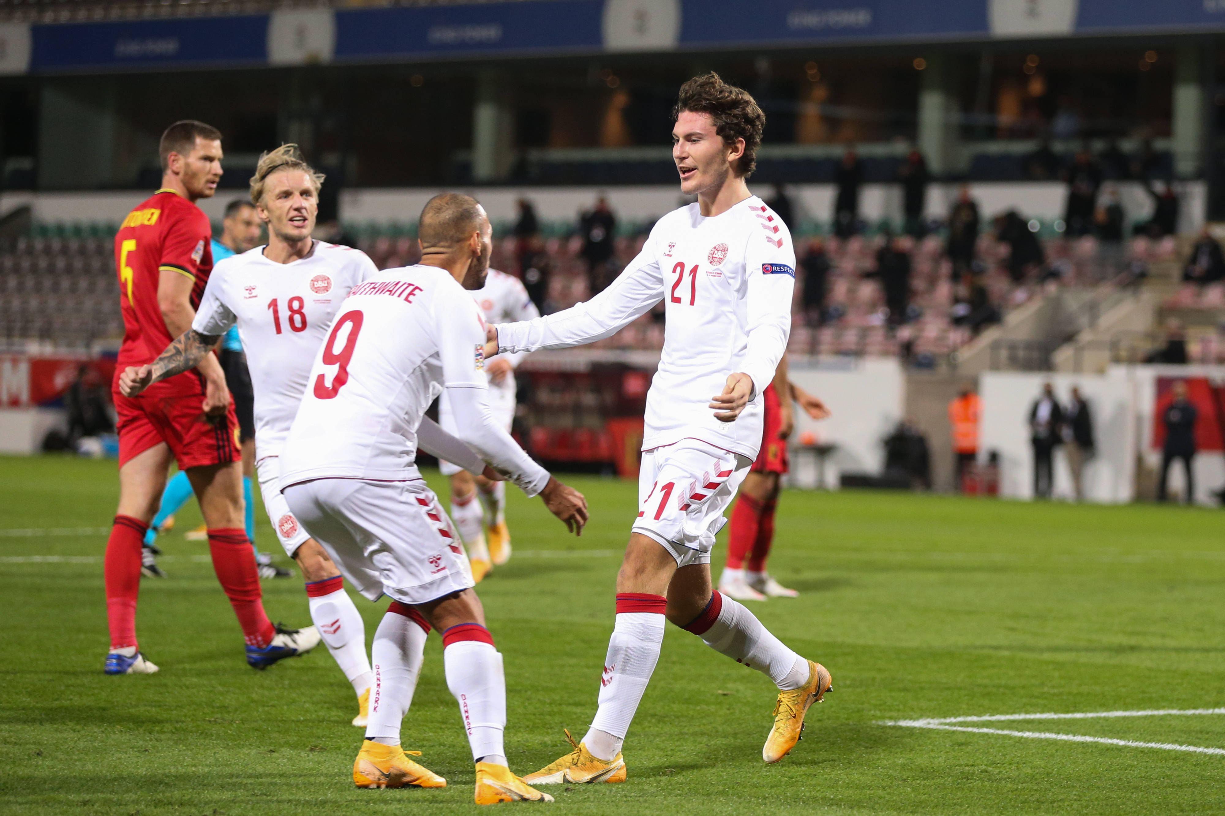 取得佳绩的 取得佳绩的