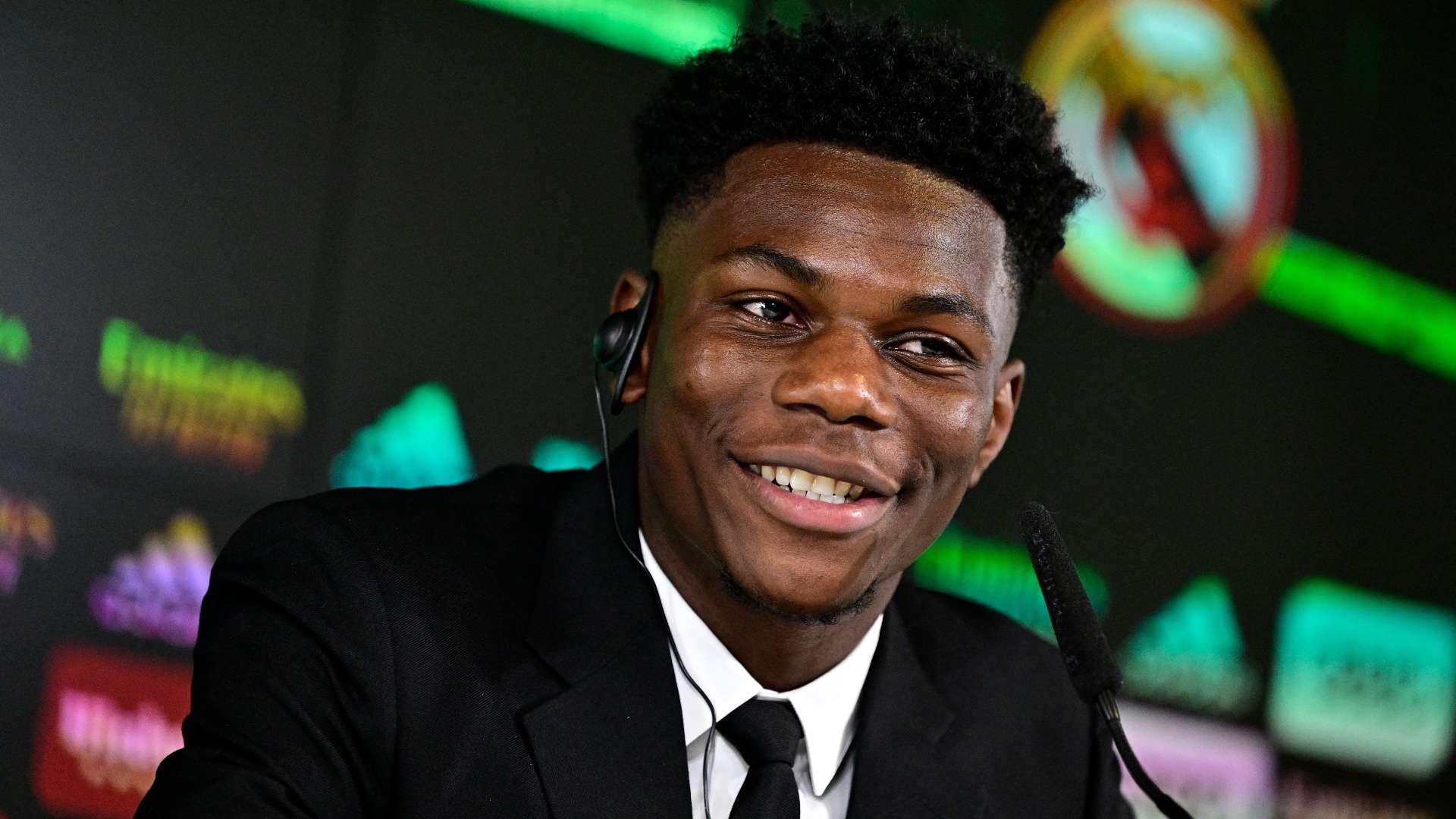 超越年龄的 超越年龄的