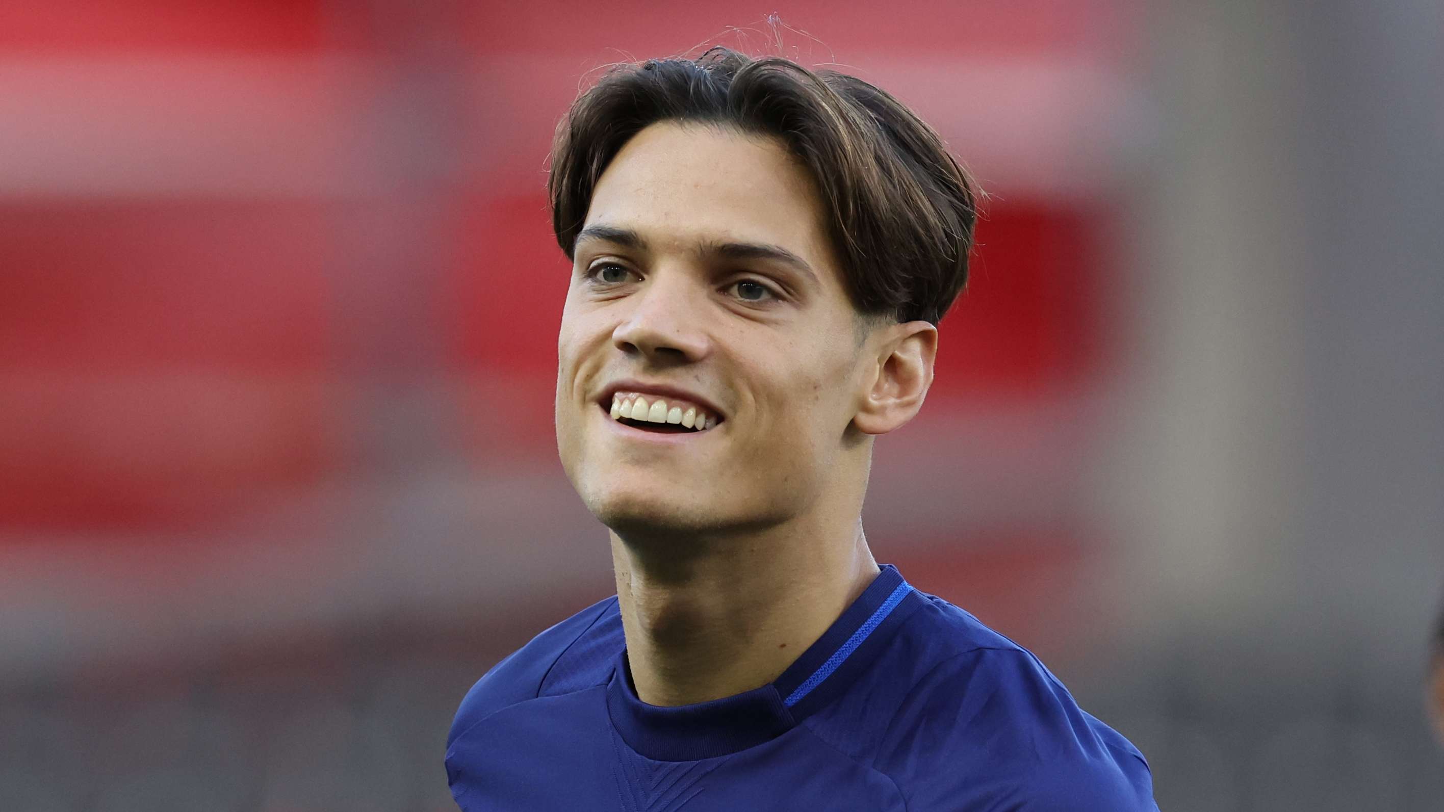 程密集的中 程密集的中