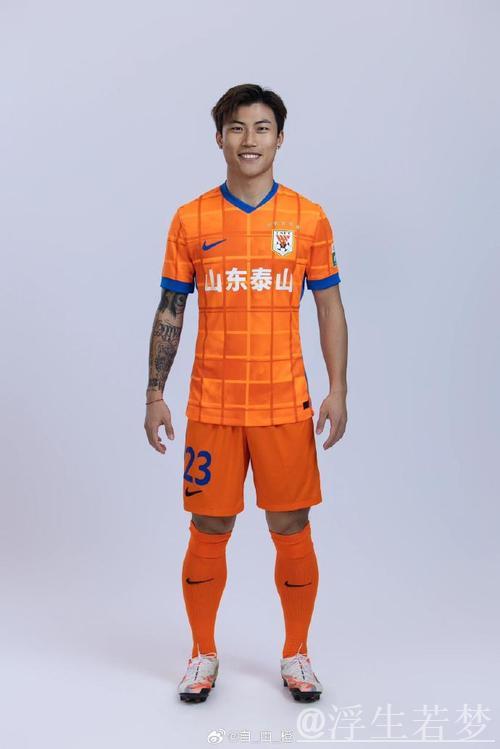 值得称赞,泰山队两新星加练,一天两练,谢文能态度真的没得说 值得称赞,泰山队两新星加练,一天两练,谢文能态度真的没得说